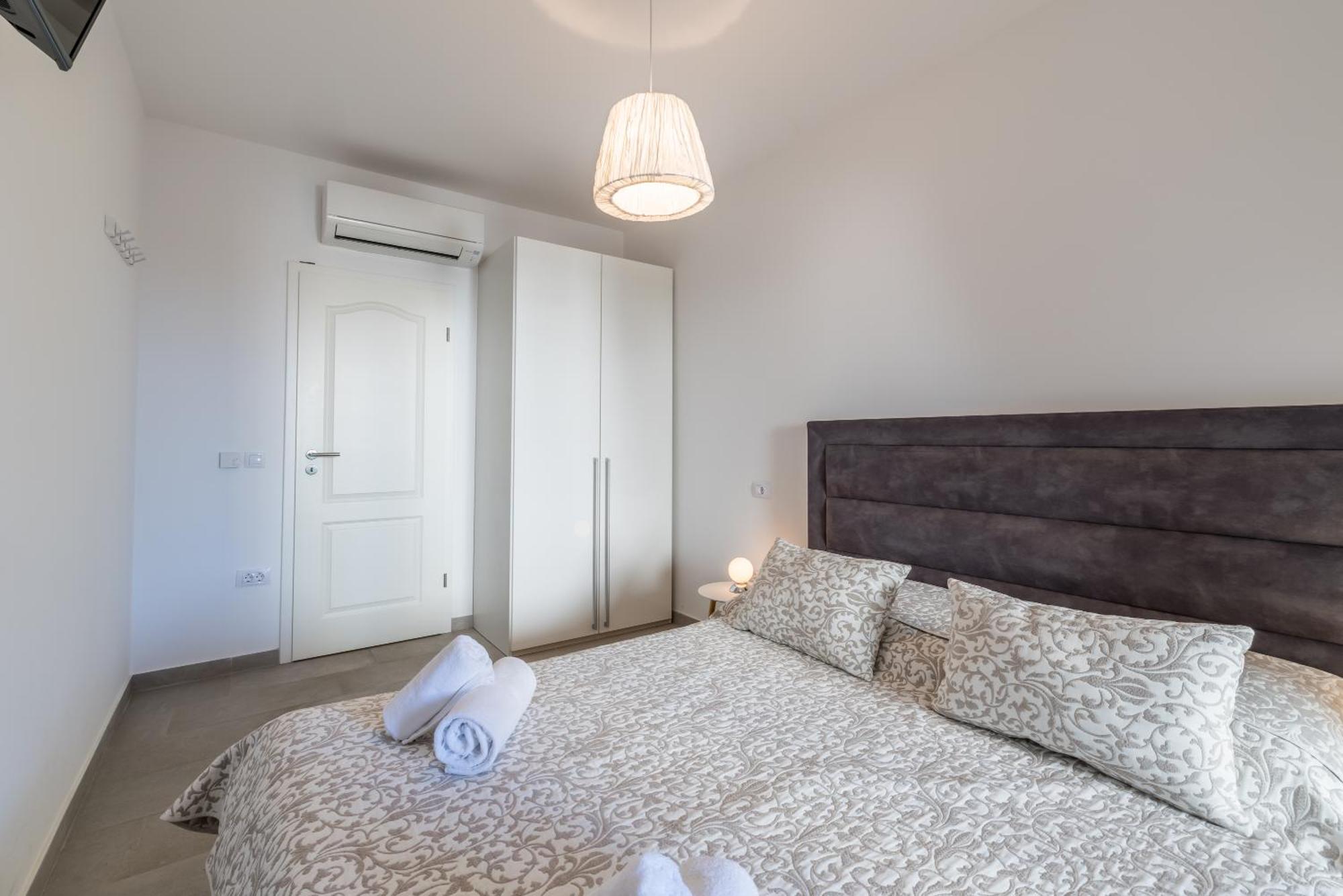 Villa Luce Del Sole Mirca  ภายนอก รูปภาพ